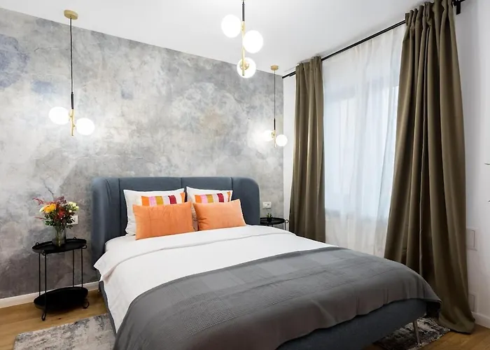 Bright - Location - Charming Balcony * Bukarest