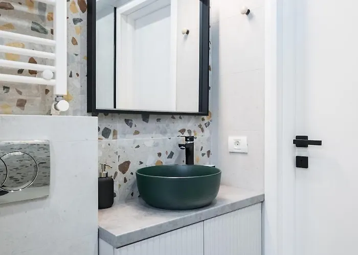 Apartman Bright - Location - Charming Balcony *