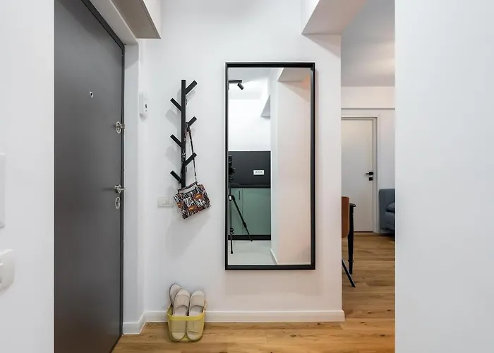 Bright - Location - Charming Balcony * Bukarest