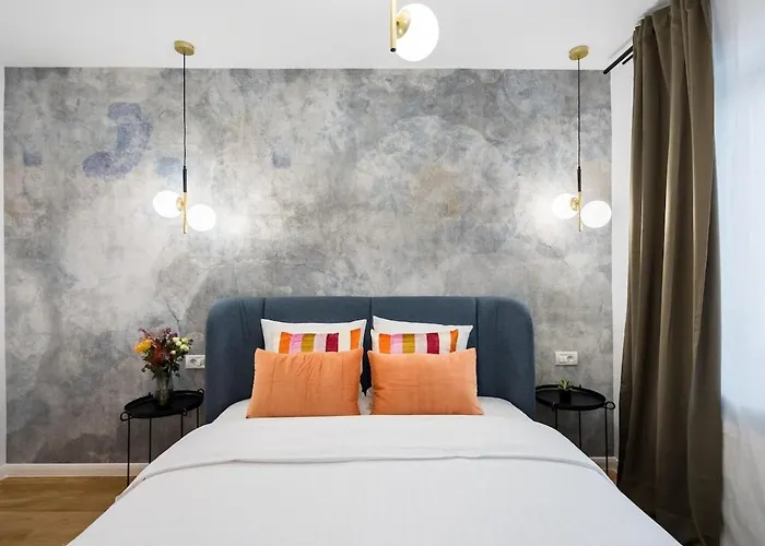 Bright - Location - Charming Balcony 아파트 부쿠레슈티