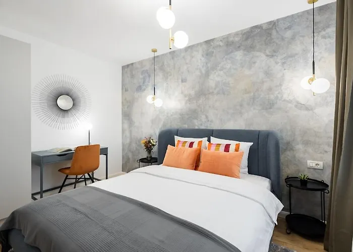 Bright - Location - Charming Balcony 부쿠레슈티