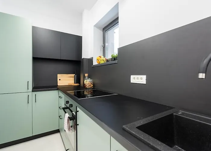 Bright - Location - Charming Balcony * Bukarest