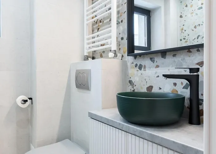 Apartman Bright - Location - Charming Balcony *